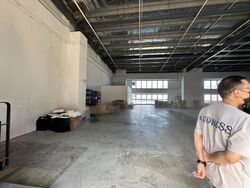 Boon Lay MRT (D22), Warehouse #460634931